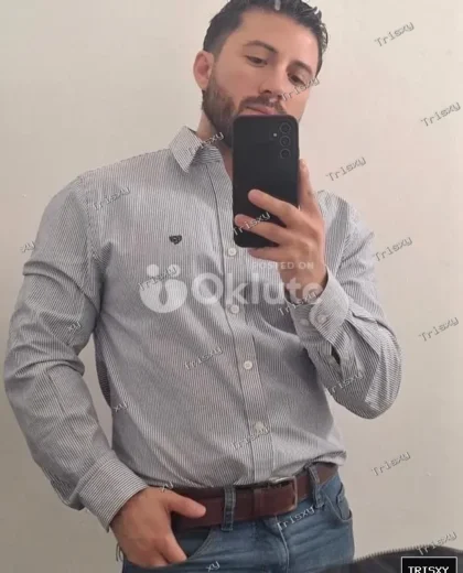 I’m down for top and bottom male escort