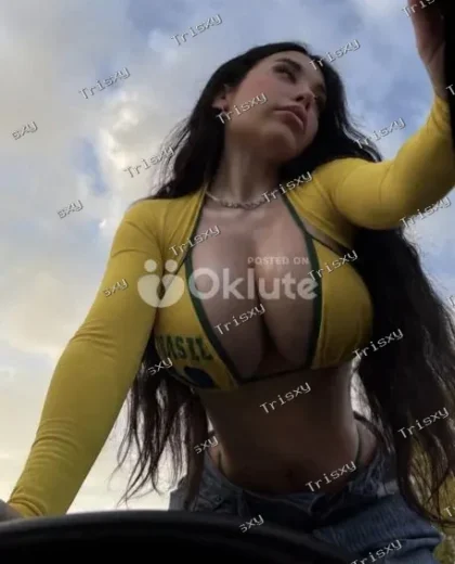 Doncaster sexy Alexis available for your satisfaction