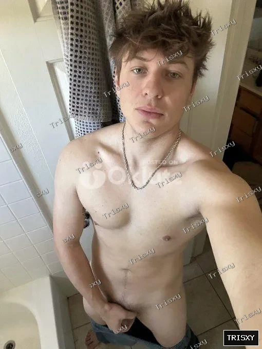 MASSIVE COCK MALE ESCORT IS AVAILABLE FOR TOP AND BOTTOM WITH NO RESTRICTIONS