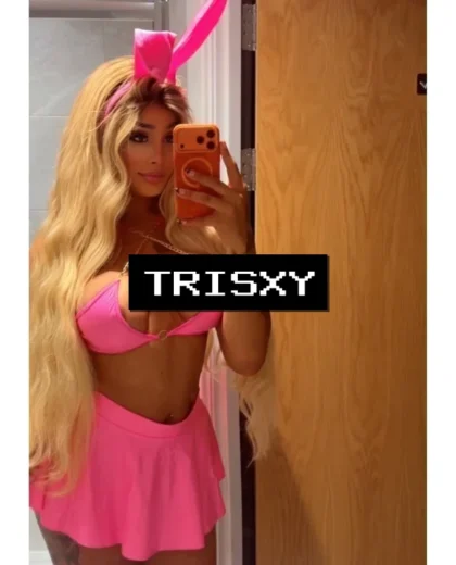 Transensual Leeds city outskirts